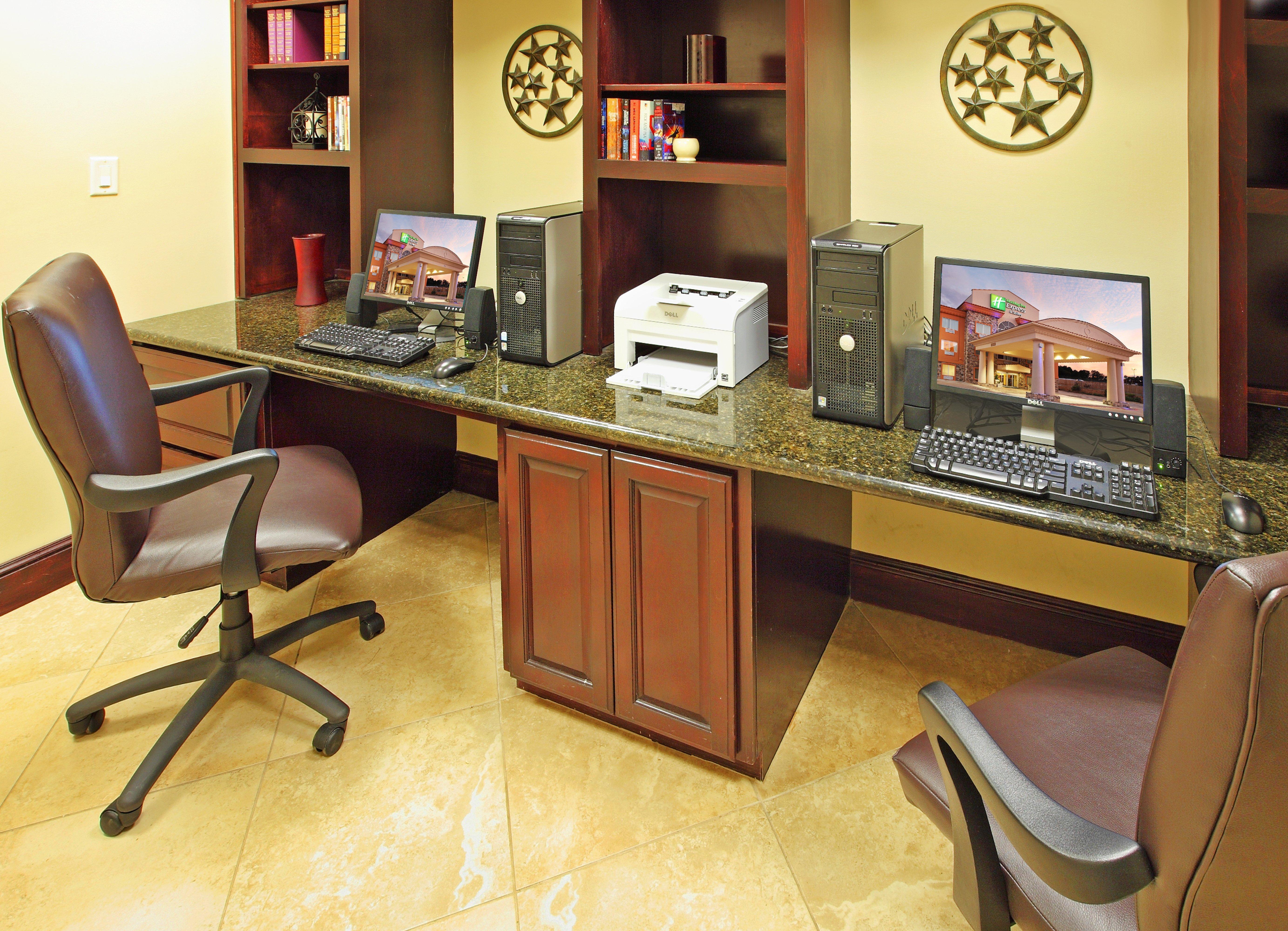 Holiday Inn Express Hotel & Suites Marshall By Ihg Εξωτερικό φωτογραφία
