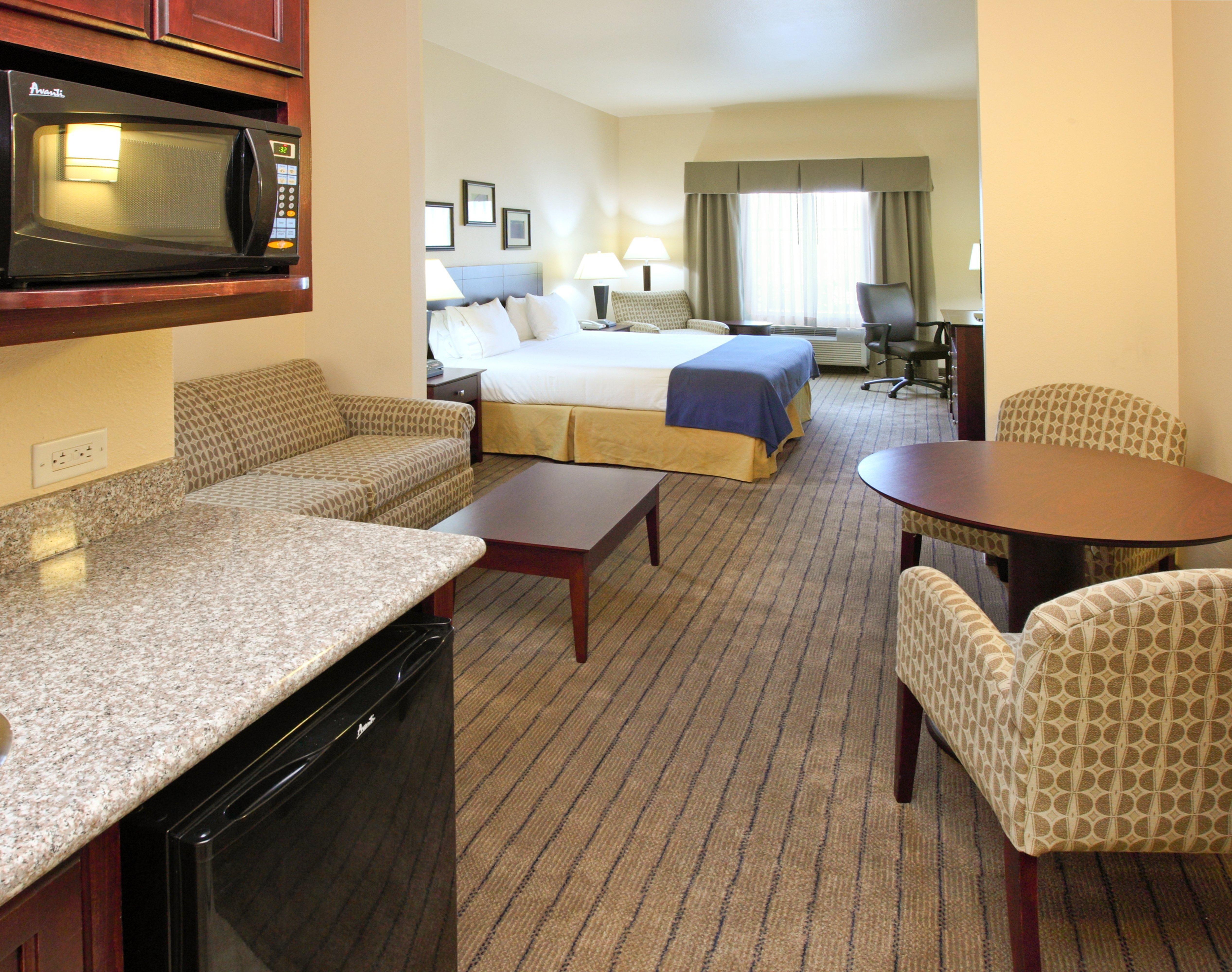 Holiday Inn Express Hotel & Suites Marshall By Ihg Εξωτερικό φωτογραφία